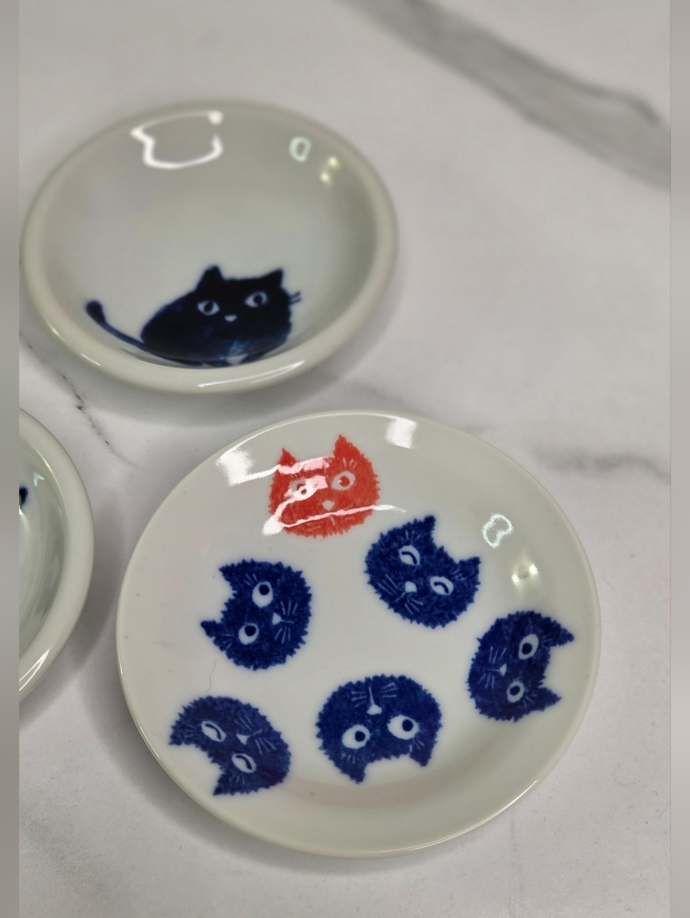 Ceramic Cat Motif Sauce Dishes - White & Blue - 3 Piece Lot 3.75"- 4" - Picture 4 of 15